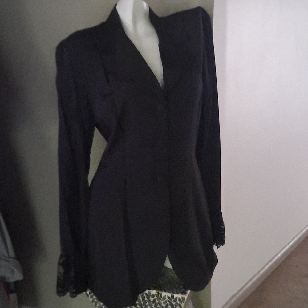 🖤 Rumors Blazer